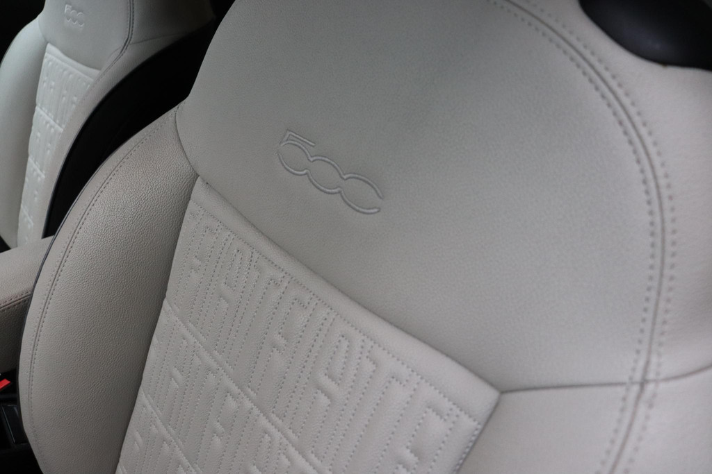 Fiat 500e (S405RV) met abonnement