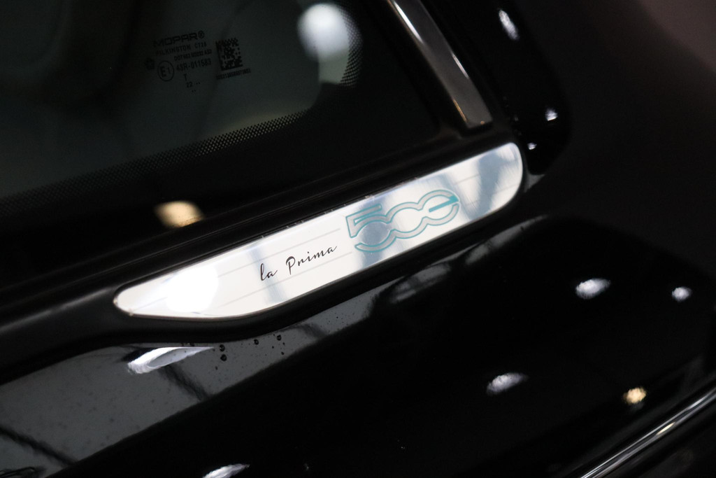 Fiat 500e (S405RV) met abonnement