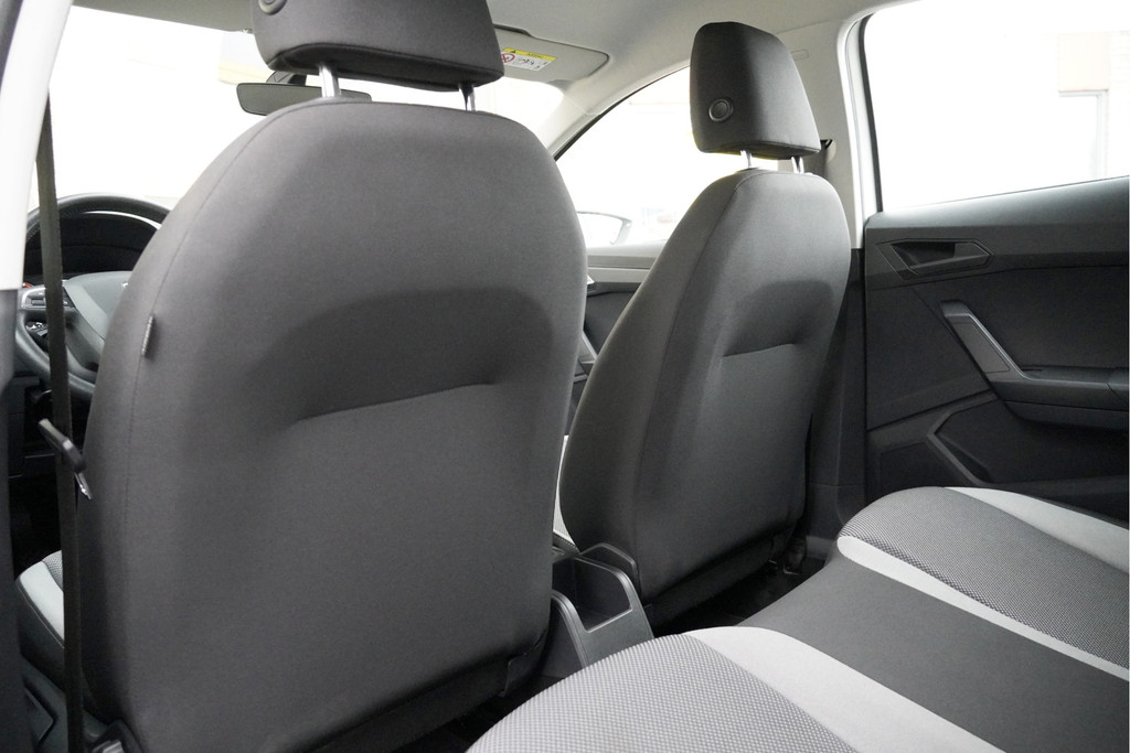 Seat Ibiza (L542JK) met abonnement