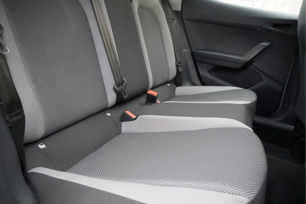 Seat Ibiza (L542JK) met abonnement