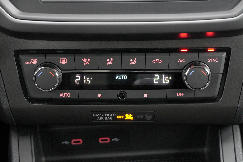 Seat Ibiza (L542JK) met abonnement