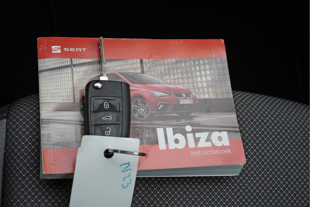 Seat Ibiza (L542JK) met abonnement