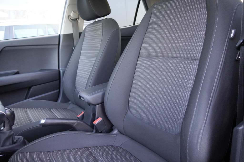 Kia Stonic (J176BT) met abonnement