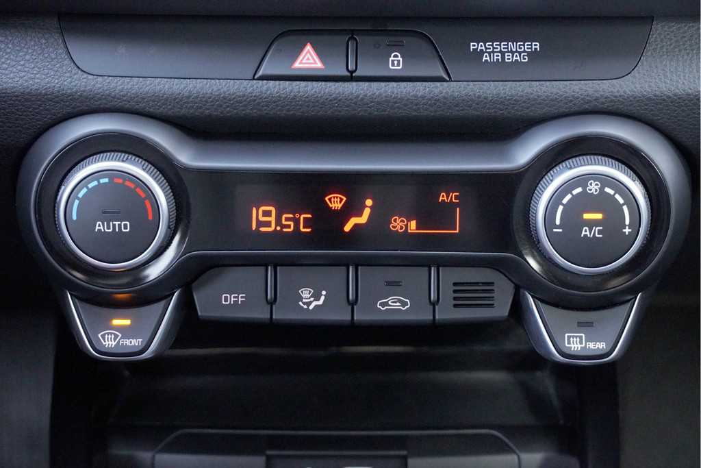 Kia Stonic (J176BT) met abonnement