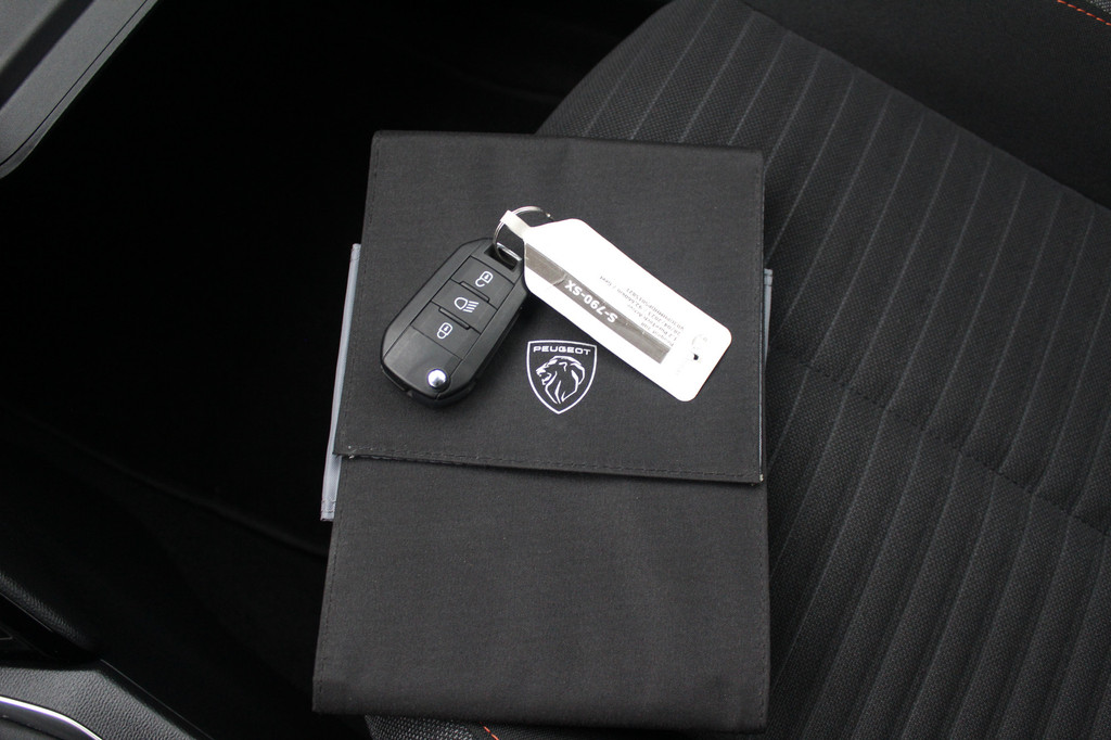 Peugeot 208 (S790SX) met abonnement