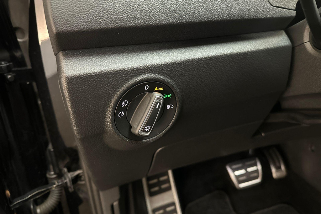 Volkswagen T-Roc (K267KD) met abonnement