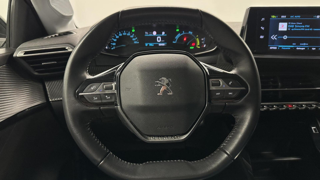 Peugeot e-208 (K619HF) met abonnement