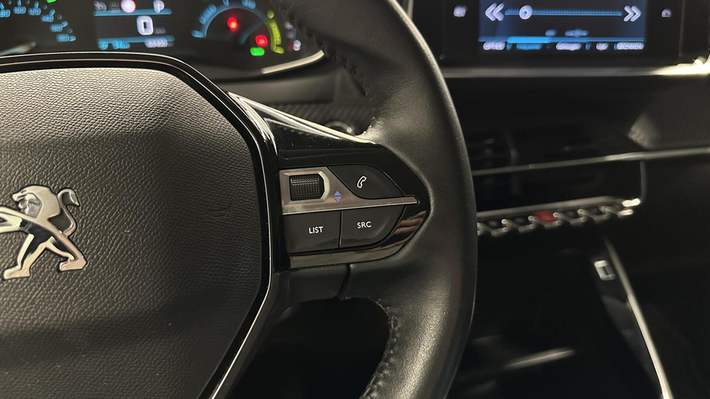 Peugeot e-208 (K619HF) met abonnement