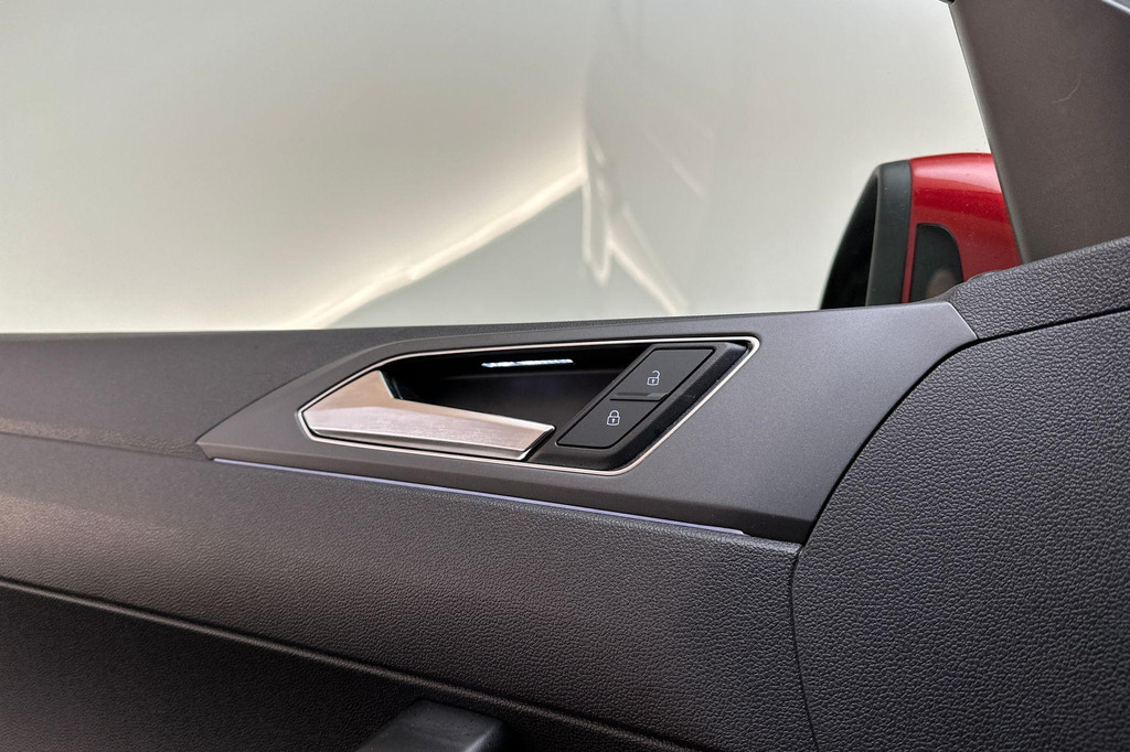 Volkswagen Taigo (R178GV) met abonnement