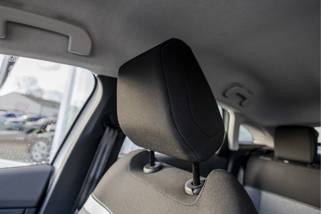 Citroën Ë-C4 (R055JB) met abonnement