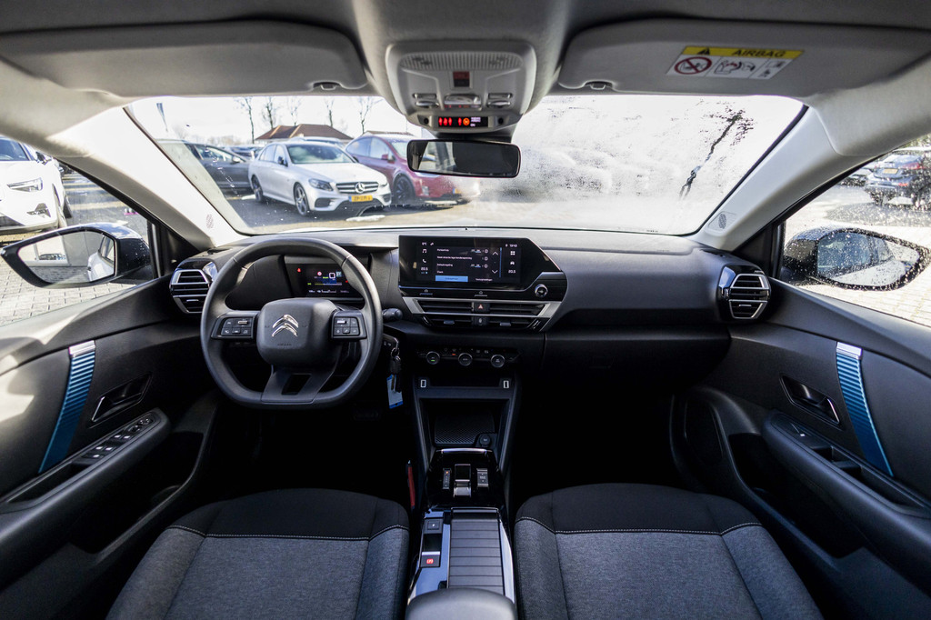 Citroën Ë-C4 (R055JB) met abonnement