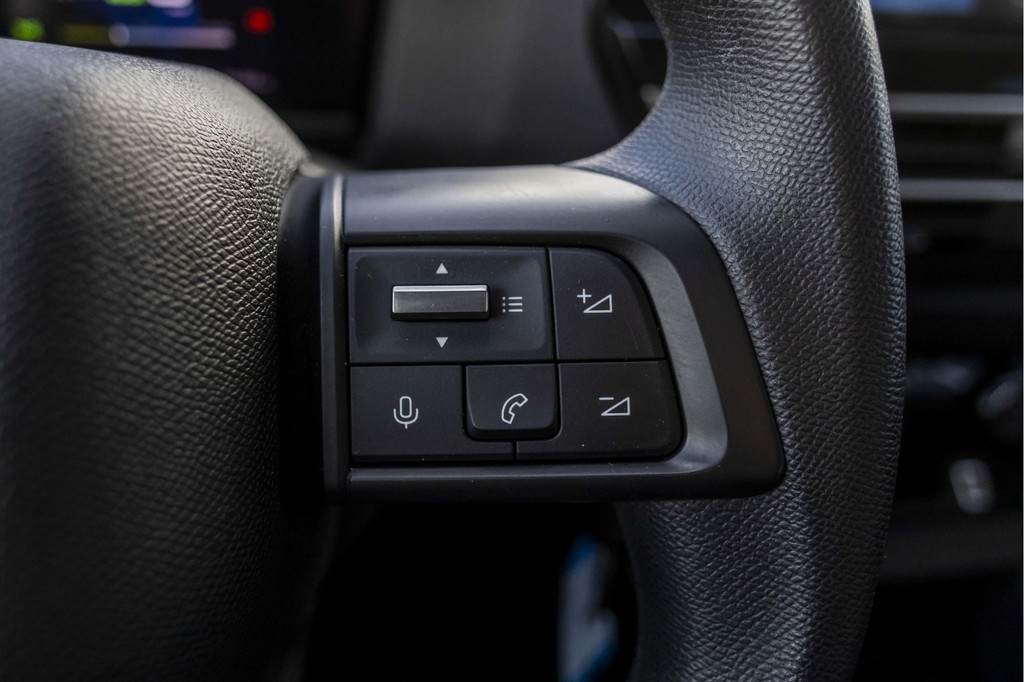 Citroën Ë-C4 (R055JB) met abonnement