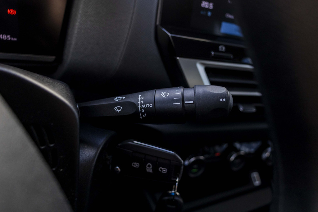 Citroën Ë-C4 (R055JB) met abonnement