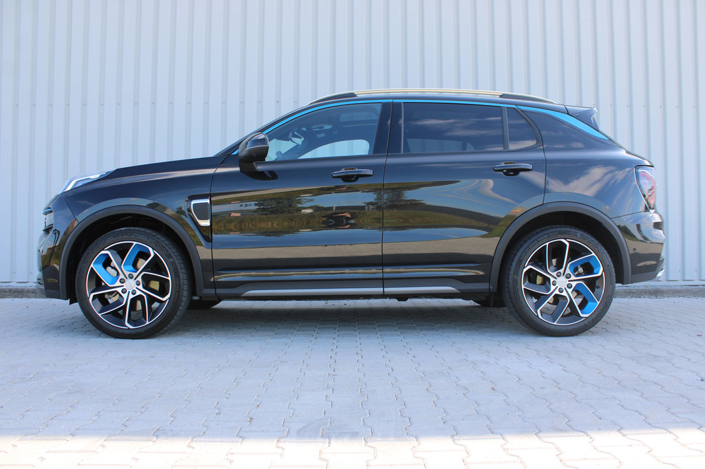 Lynk & Co 01 (Z603DK) met abonnement