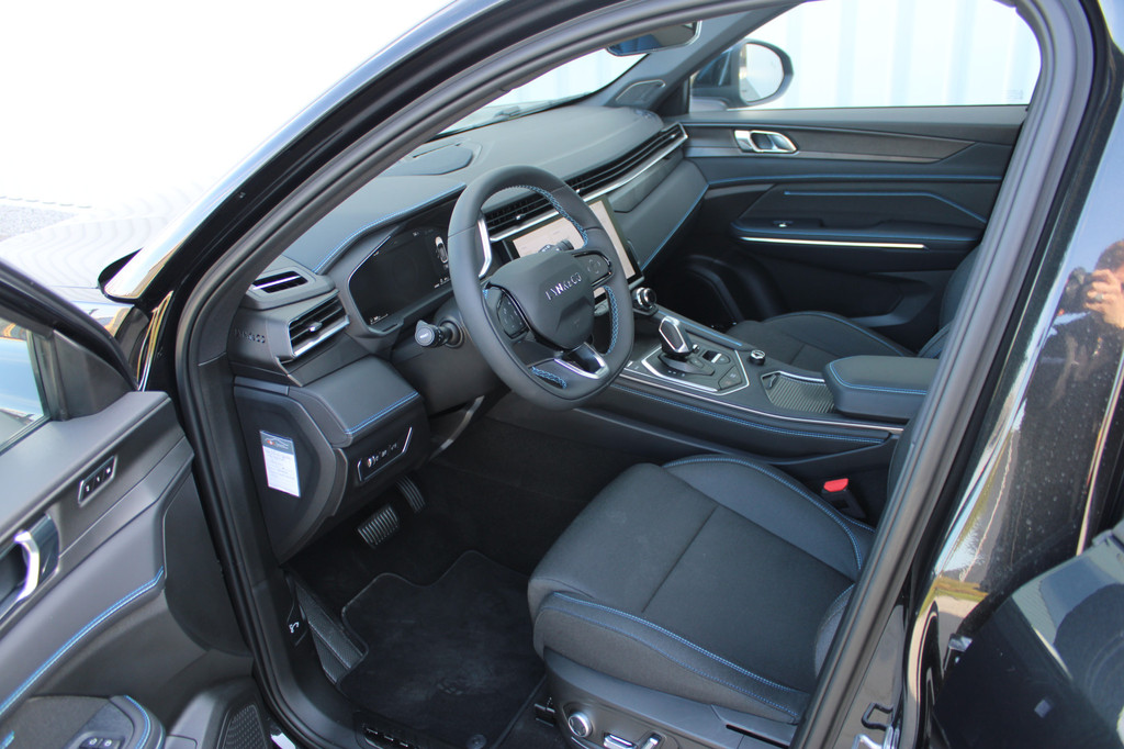 Lynk & Co 01 (Z603DK) met abonnement