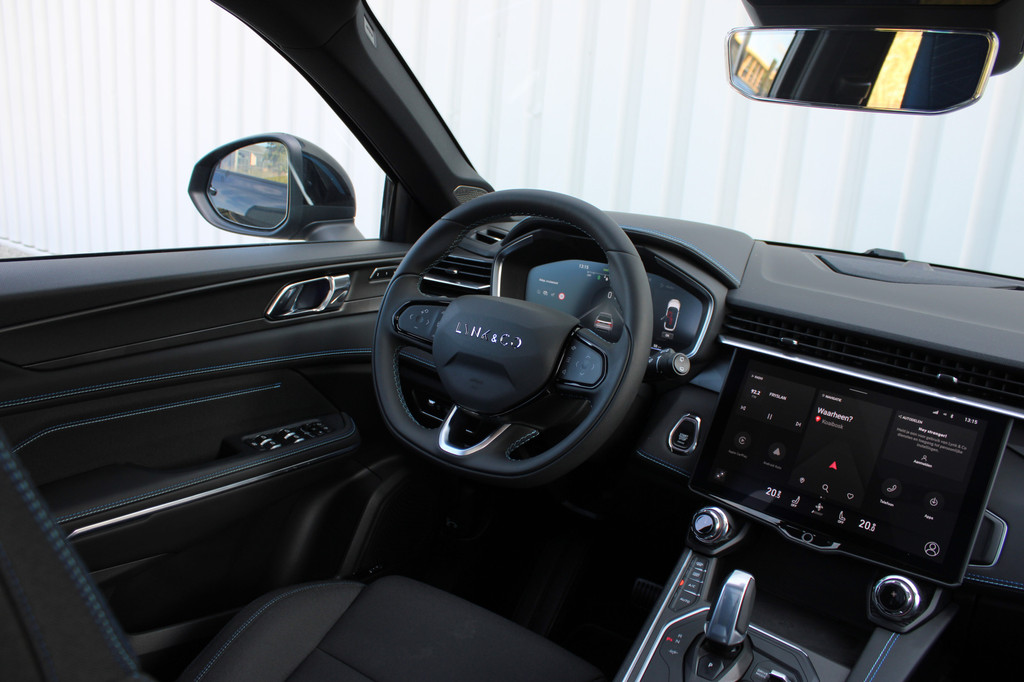 Lynk & Co 01 (Z603DK) met abonnement