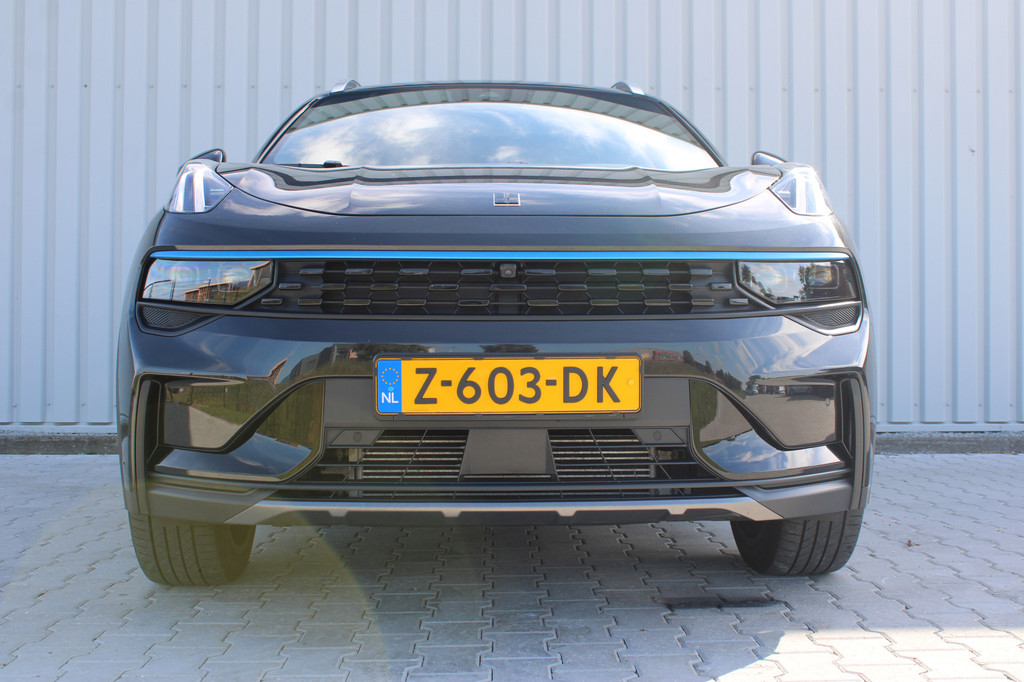 Lynk & Co 01 (Z603DK) met abonnement