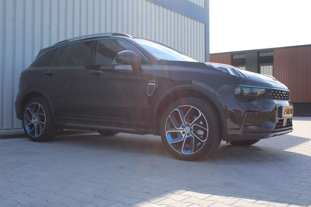 Lynk & Co 01 (Z603DK) met abonnement