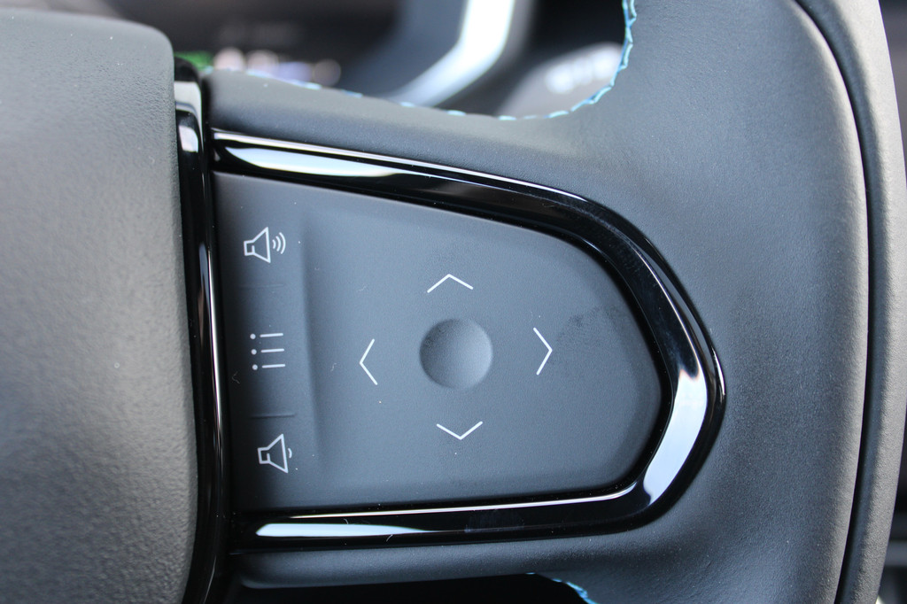 Lynk & Co 01 (Z603DK) met abonnement