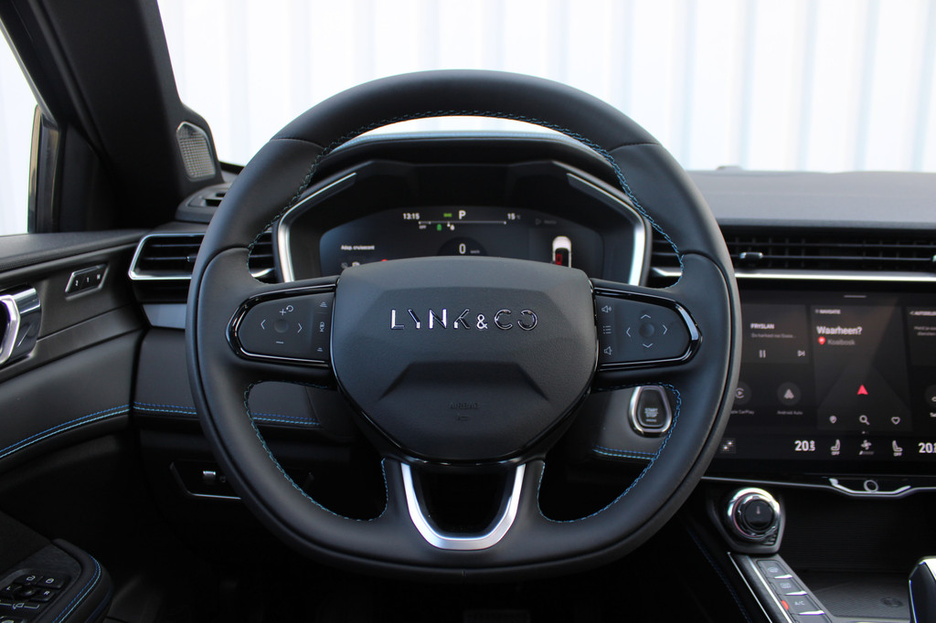 Lynk & Co 01 (Z603DK) met abonnement