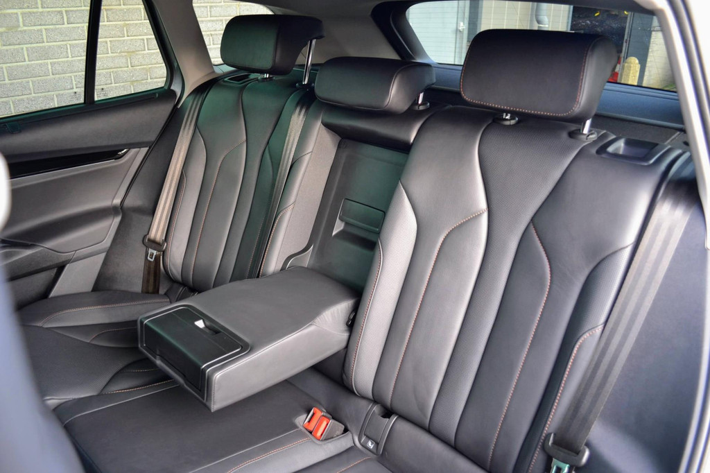 ŠKODA ENYAQ iV (L248NP) met abonnement