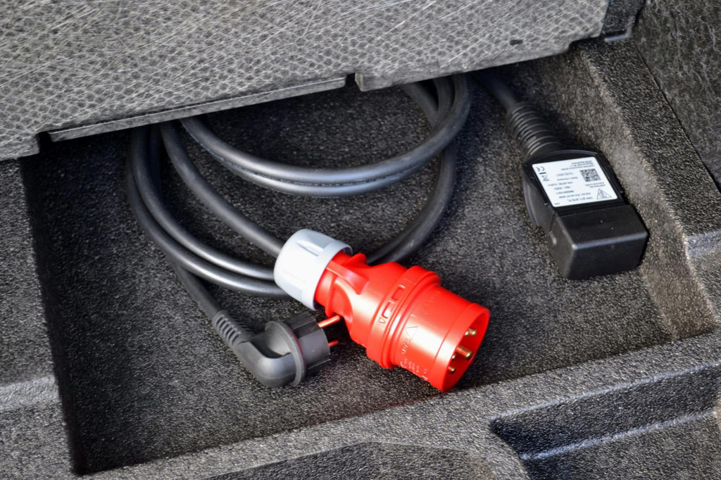 ŠKODA ENYAQ iV (L248NP) met abonnement