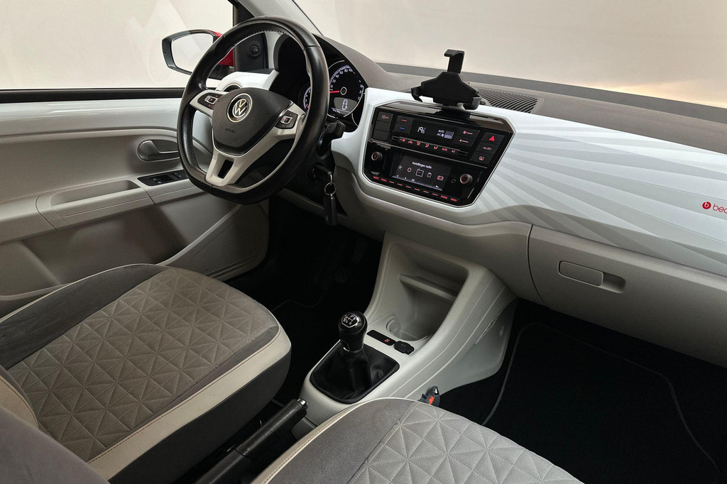 Volkswagen up! (J165BL) met abonnement