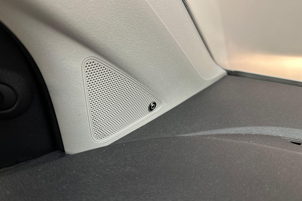 Volkswagen up! (J165BL) met abonnement