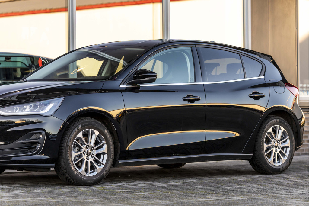 Ford Focus (S957BS) met abonnement