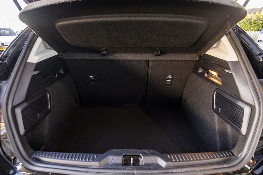 Ford Focus (S957BS) met abonnement