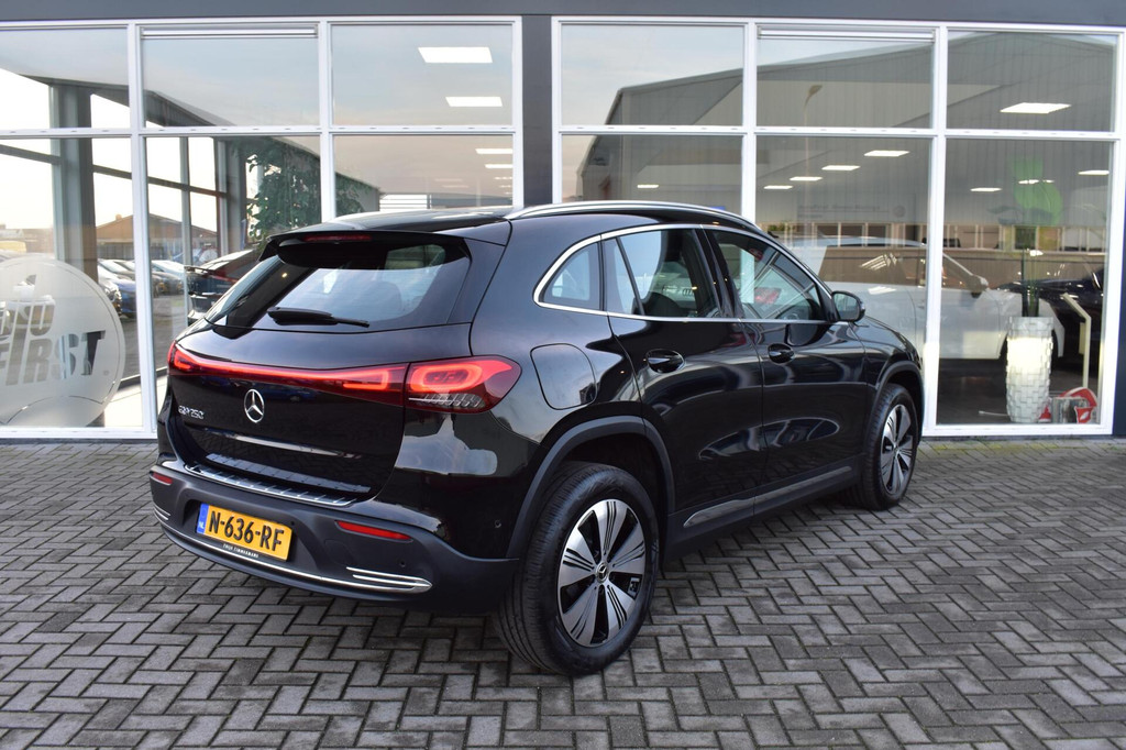 Mercedes-Benz EQA (N636RF) met abonnement