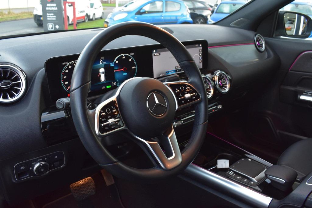 Mercedes-Benz EQA (N636RF) met abonnement