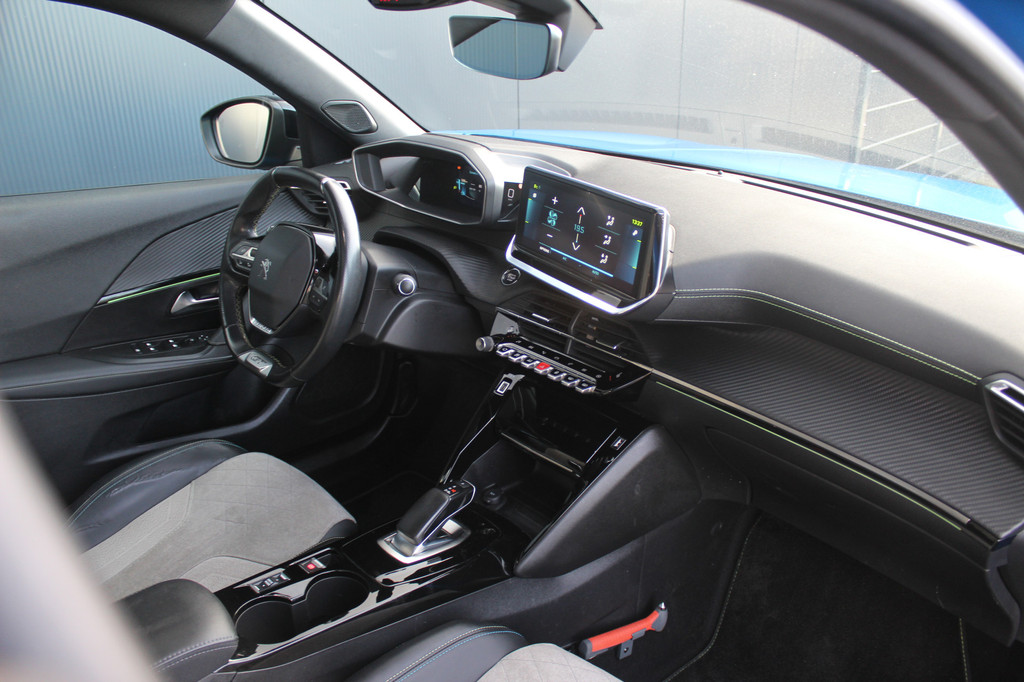 Peugeot e-2008 (N900KK) met abonnement