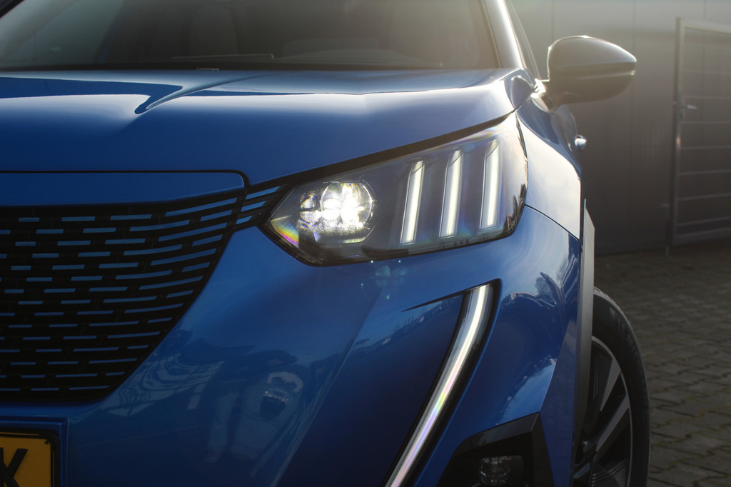 Peugeot e-2008 (N900KK) met abonnement