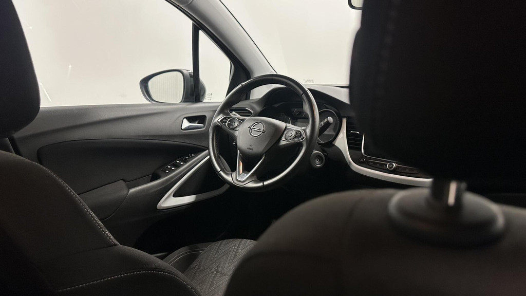 Opel Crossland X (J776XF) met abonnement