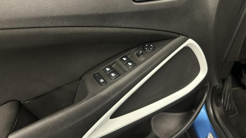 Opel Crossland X (J776XF) met abonnement