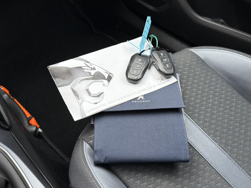 Peugeot 2008 (J362SP) met abonnement