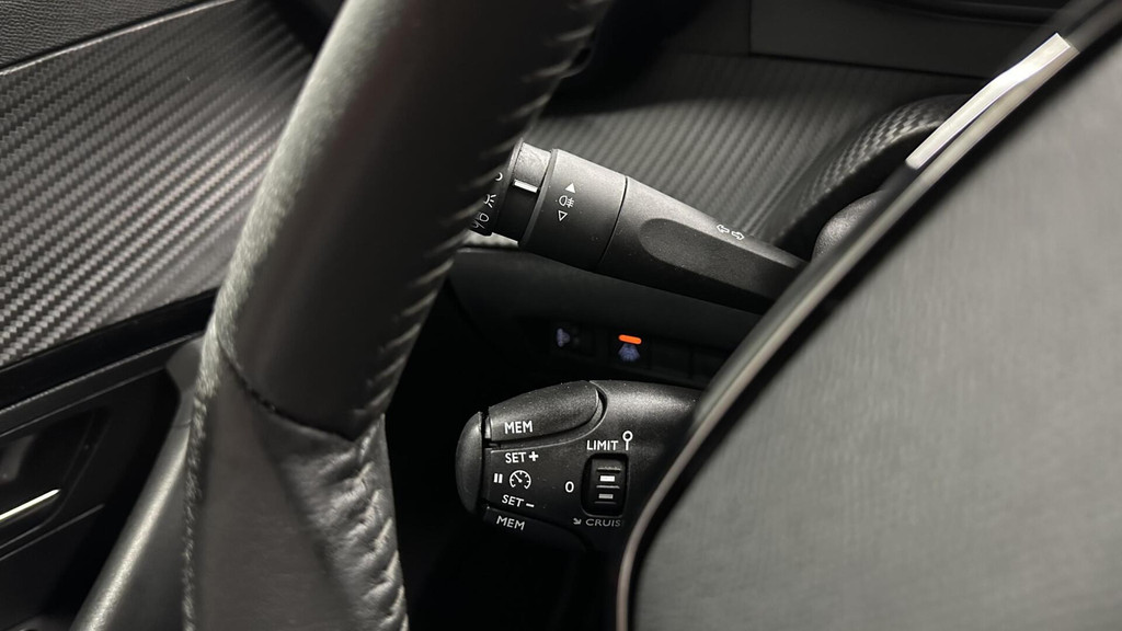 Peugeot 2008 (N859XP) met abonnement