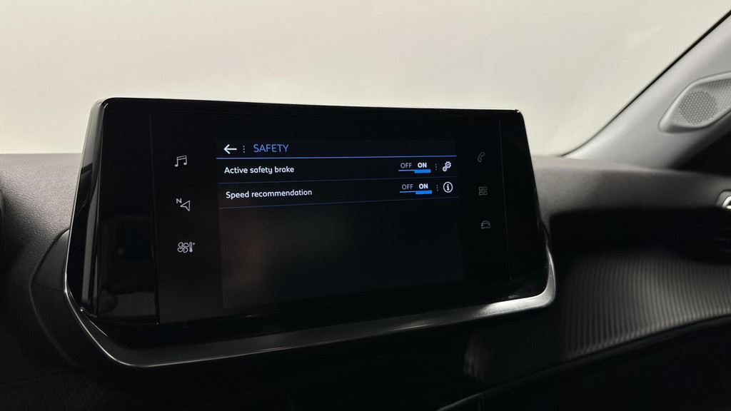 Peugeot 2008 (N859XP) met abonnement