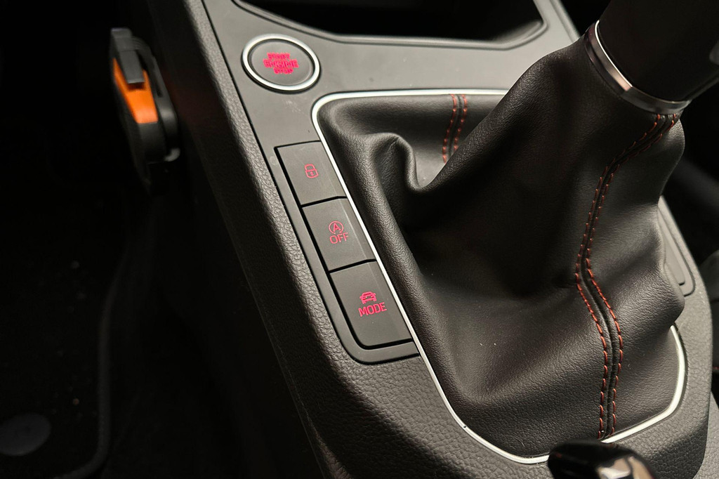 Seat Ibiza (JRJ87J) met abonnement