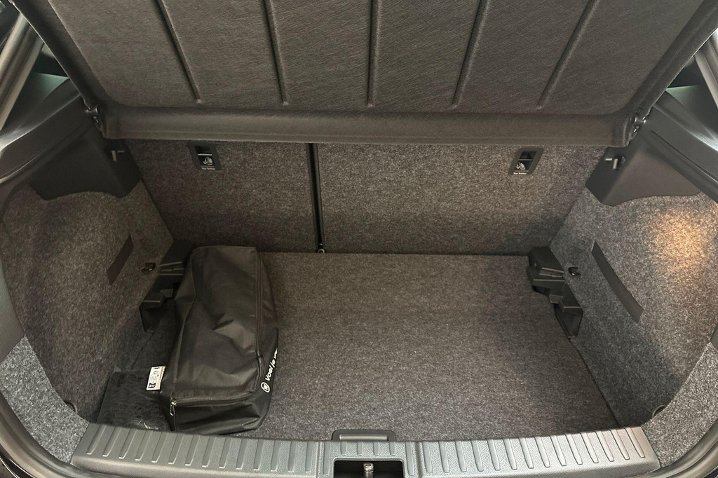 Seat Ibiza (JRJ87J) met abonnement