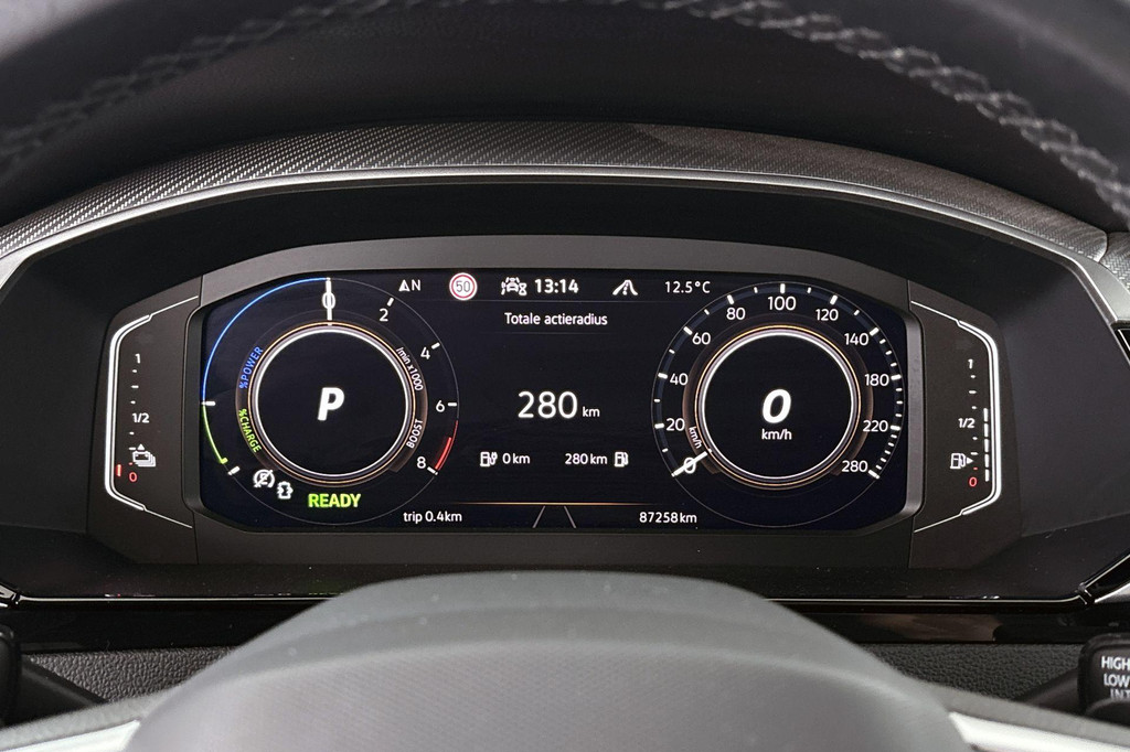 Volkswagen Arteon Shooting Brake (JTX67P) met abonnement