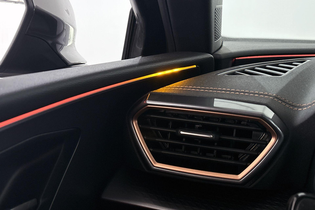 CUPRA Leon (JTX87P) met abonnement