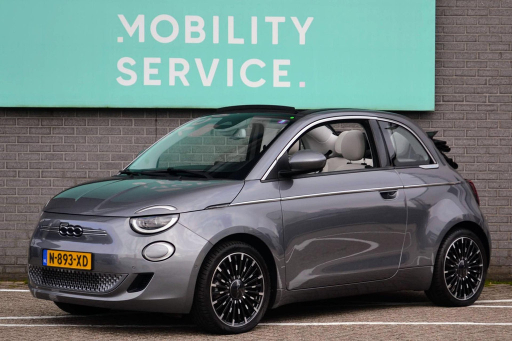 Fiat 500C (N893XD) met abonnement