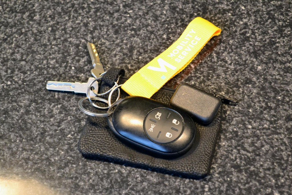 Fiat 500C (N893XD) met abonnement