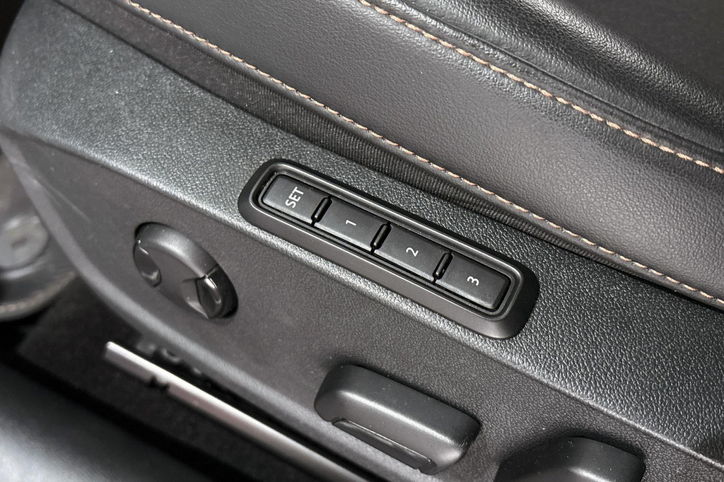 CUPRA Leon Sportstourer (JVB96P) met abonnement