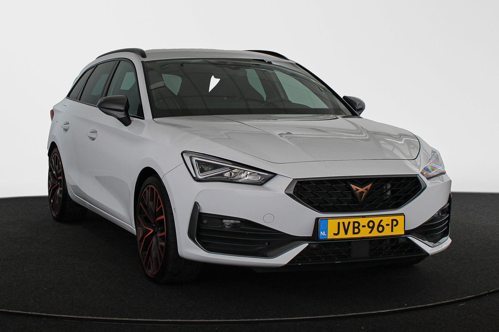 CUPRA Leon Sportstourer (JVB96P) met abonnement