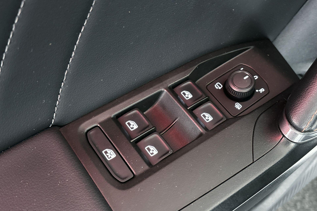 CUPRA Leon Sportstourer (JVB96P) met abonnement