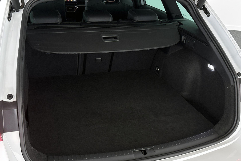 CUPRA Leon Sportstourer (JVB96P) met abonnement