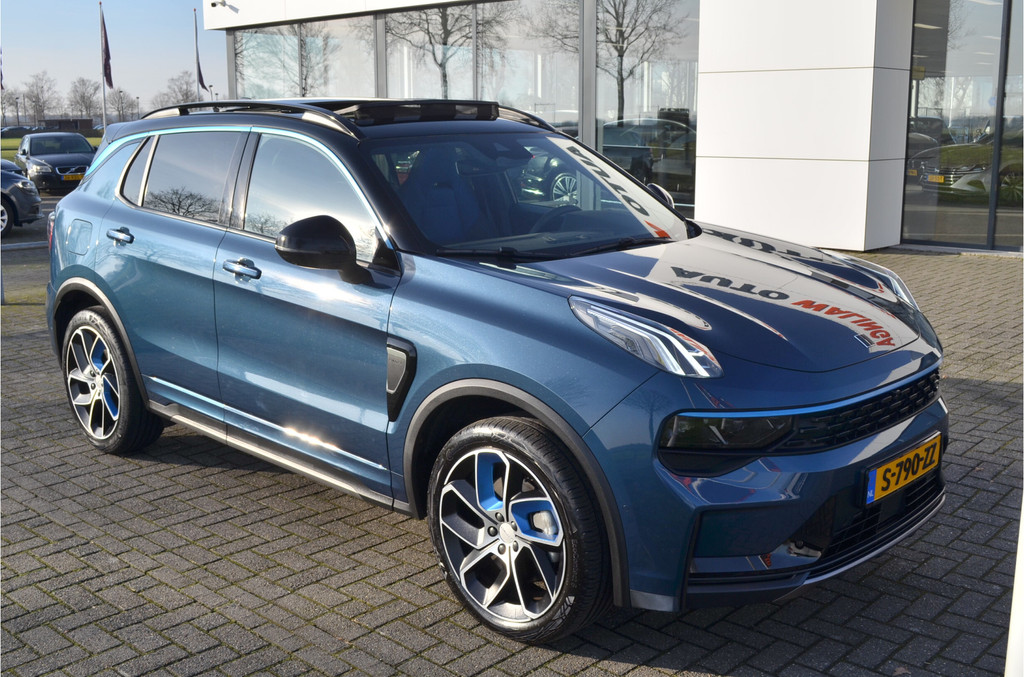 Lynk & Co 01 (S790ZZ) met abonnement